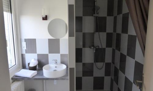 Le Bannier Hotel Restaurant - photo 2